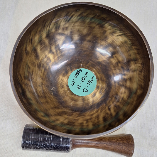 Handcrafted Singing Bowl Set with Cushion and Mallet (Style E) – 1095g image 1