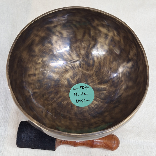 Handcrafted Singing Bowl Set with Cushion and Mallet (Style S) – 1250g image 1